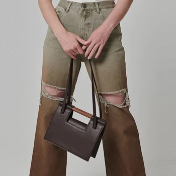 Дизайнерские квадратные сумки через плечо для женщин 2023 г. Модные женские сумки с деревянной ручкой, роскошные брендовые клатчи с клапанами, кошельки и сумки