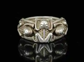 Китайское коллекционное кольцо со статуэткой лягушки из драгоценного тибетского серебра ручной работы