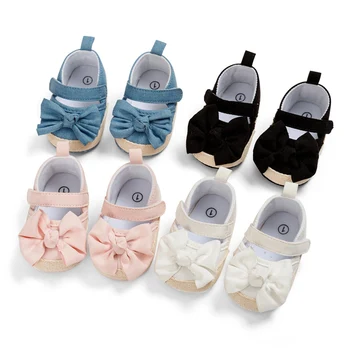 Летняя обувь для маленьких девочек с цветами и бантом от 0 до 1 года Хлопчатобумажная обувь для маленьких девочек на мягкой подошве, нескользящая обувь для детской кроватки