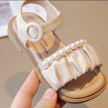 Летняя детская обувь для девочек, праздничные детские сандалии, модная обувь на низком каблуке с бисером, плиссированная верхняя обувь на плоской подошве