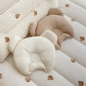 Детские подушки с мультяшным медведем, Корейская защита для головы ребенка, хлопок, дышащий пот, Универсальные вещи для новорожденных Four Seasons